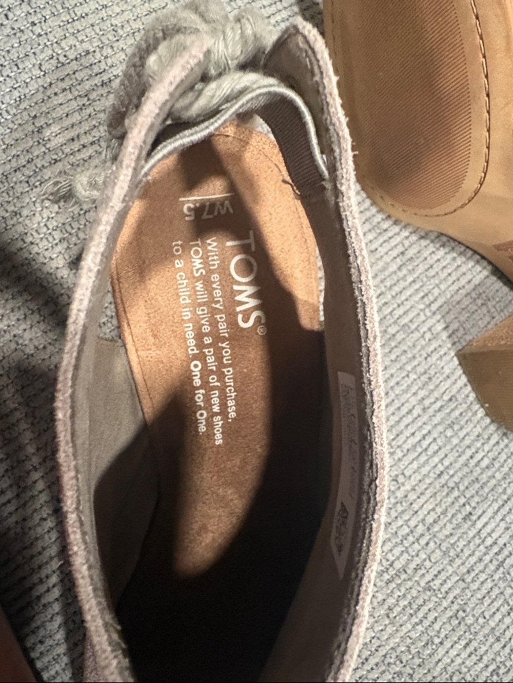 TOMS Gray Suede Peep-Toe Lace-Back Wedge Mules - Picture 3 of 4